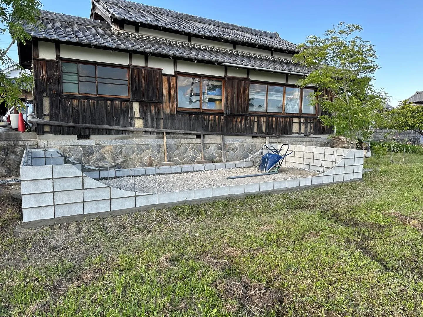 こんにちは　株式会社プラステリアです。